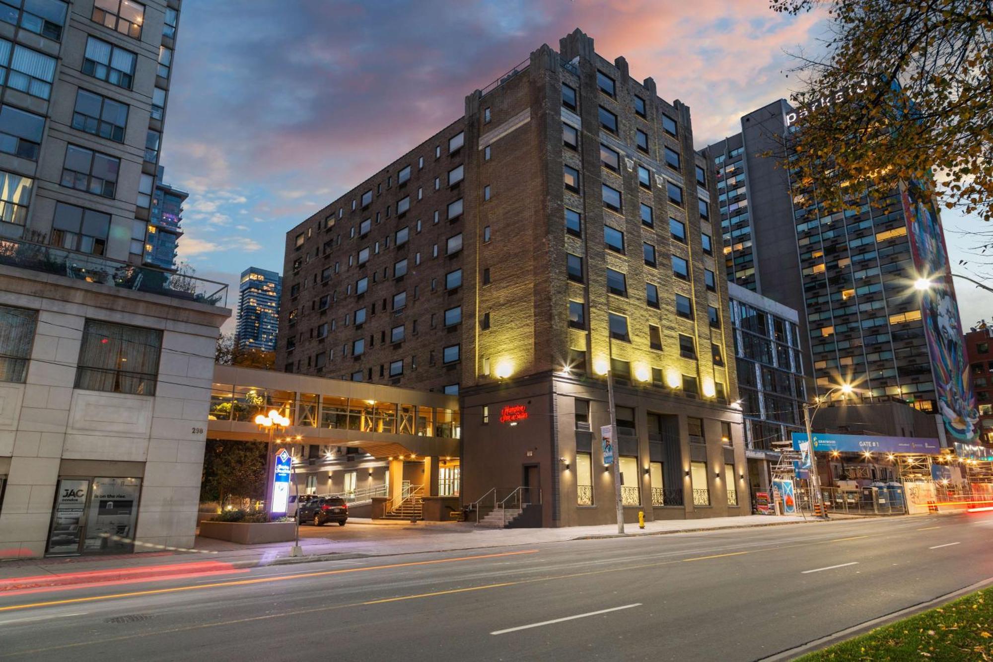 Hampton Inn & Suites By Hilton Toronto Downtown Exteriér fotografie