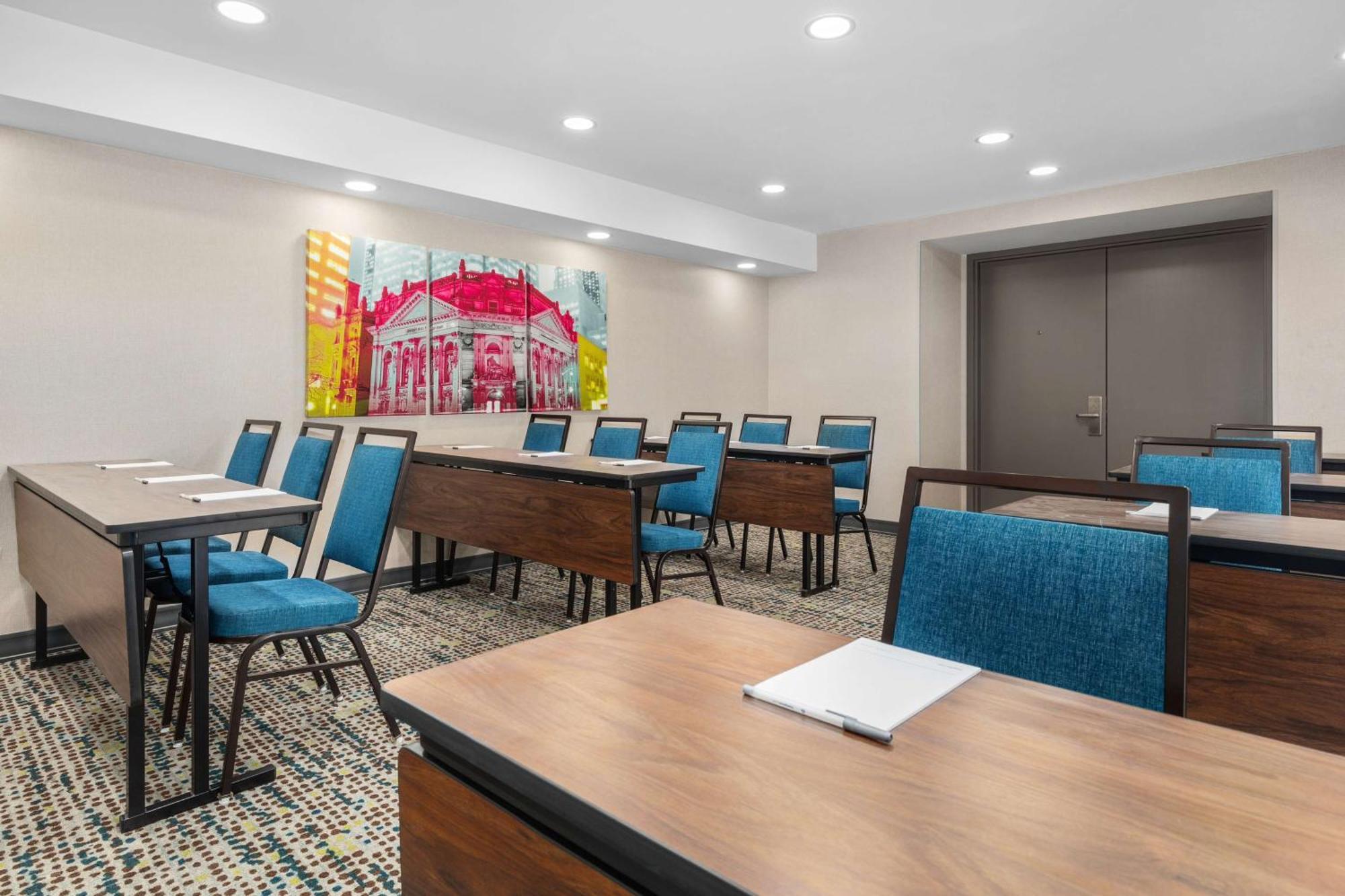 Hampton Inn & Suites By Hilton Toronto Downtown Exteriér fotografie