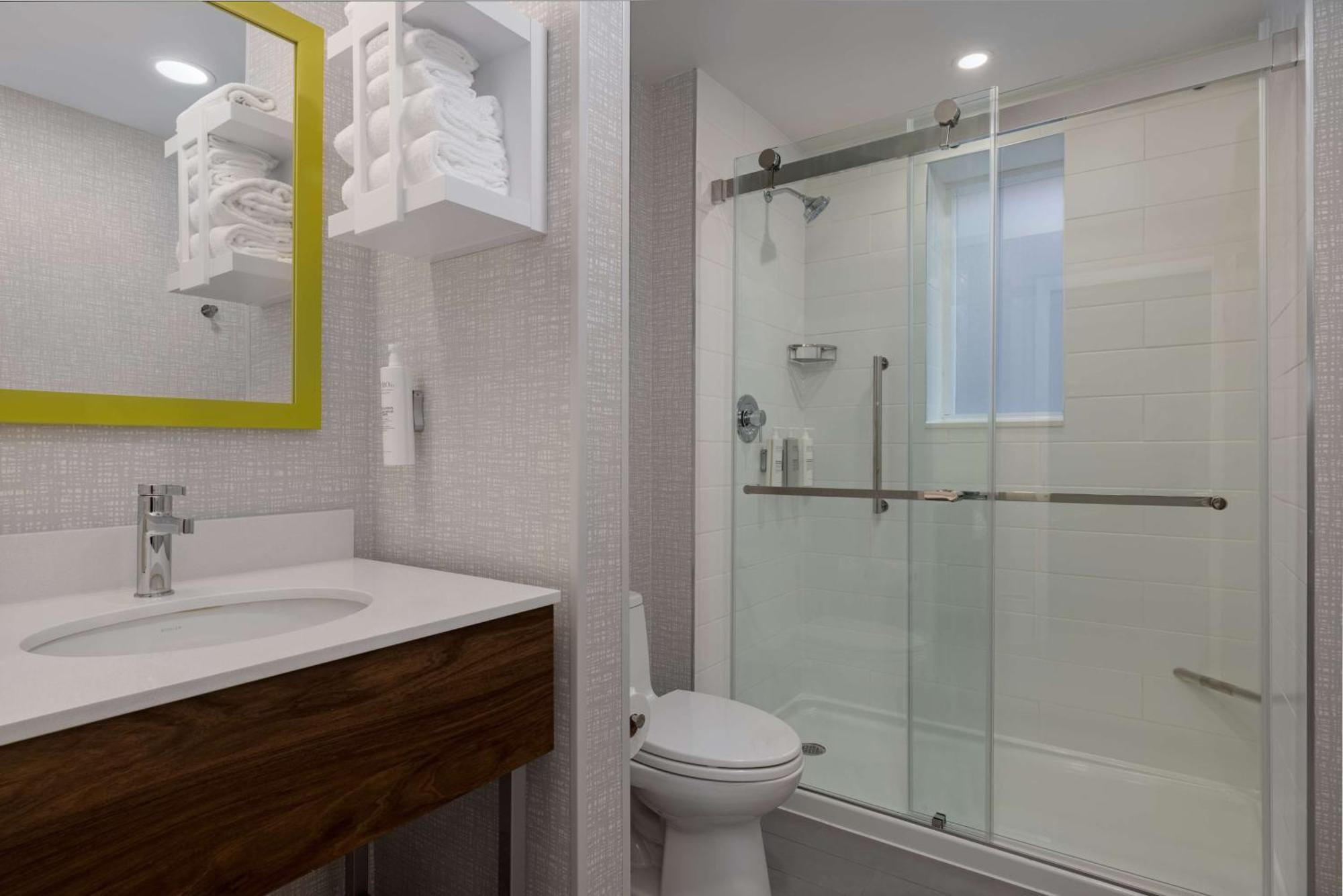 Hampton Inn & Suites By Hilton Toronto Downtown Exteriér fotografie