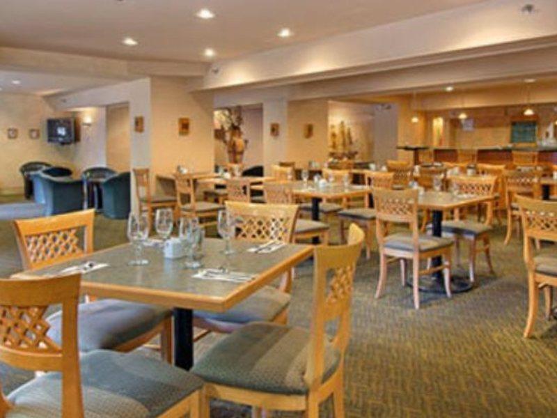 Hampton Inn & Suites By Hilton Toronto Downtown Restaurace fotografie